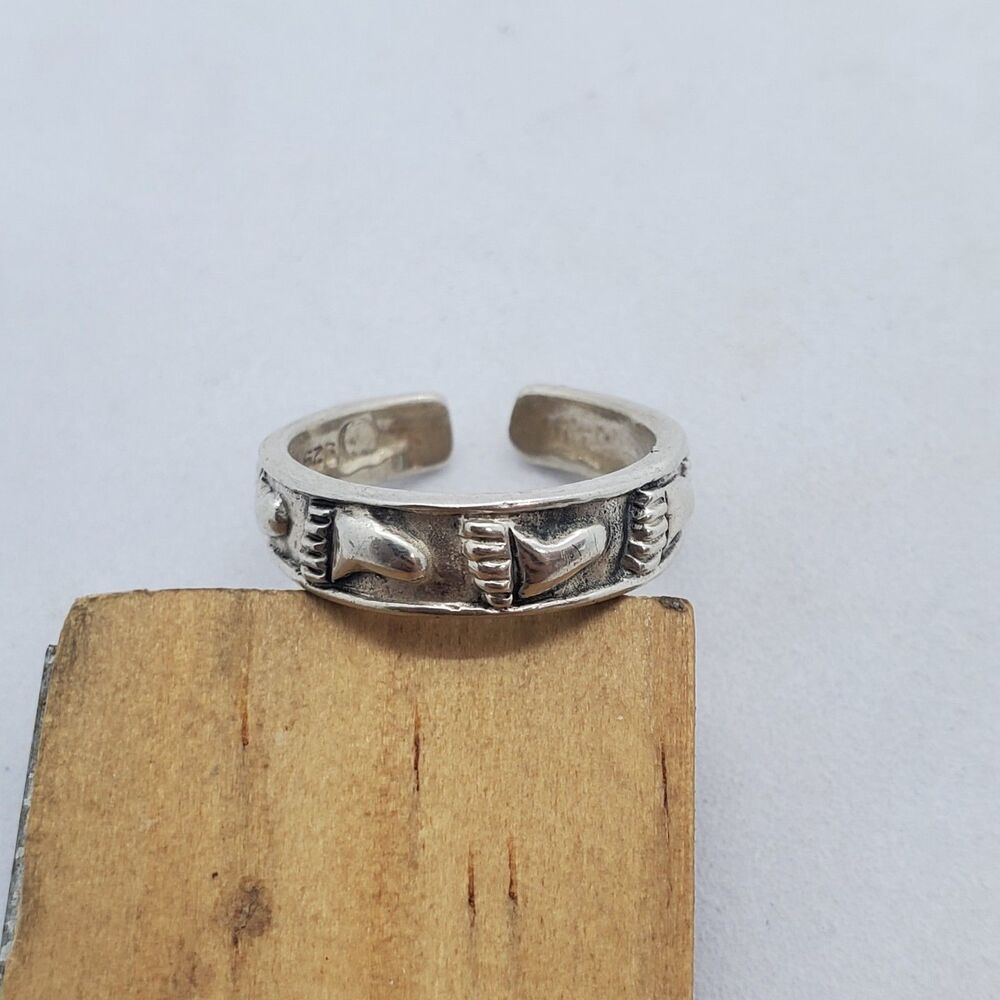 Size 3 Sterling Silver Feet Toe Ring 925